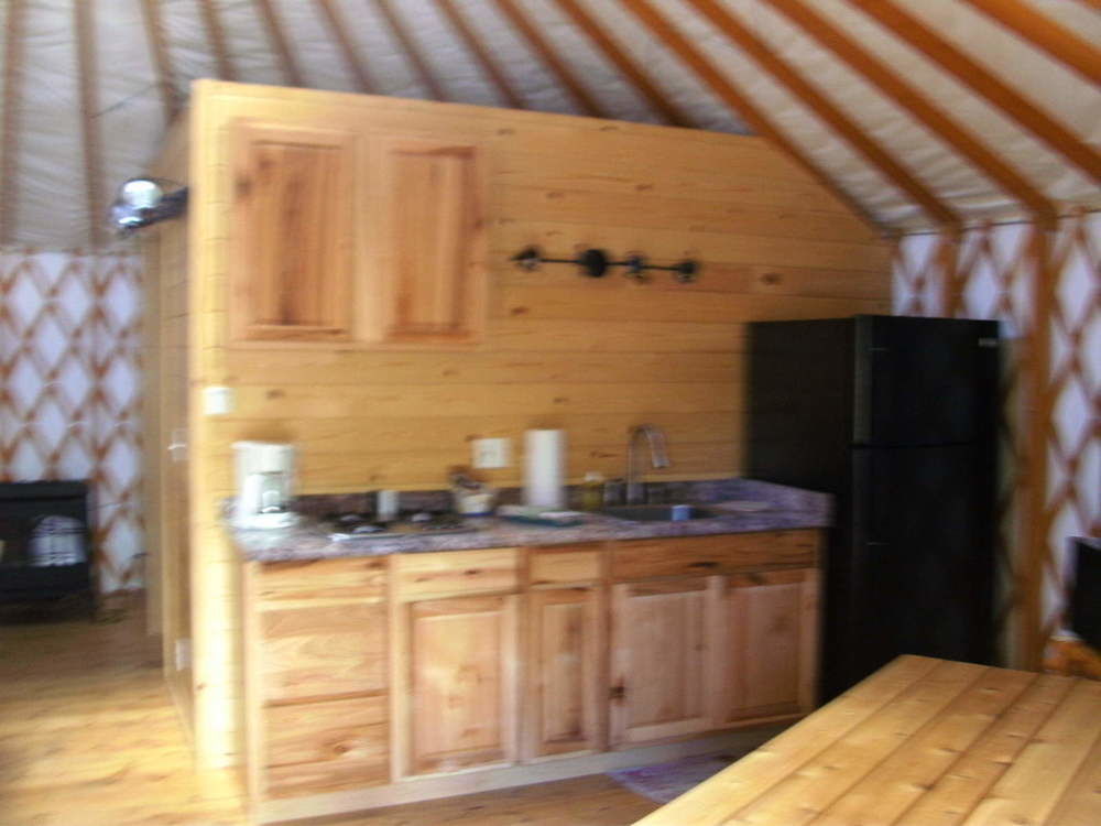 Bend-Sunriver Camping Resort Studio Cabin 6 Экстерьер фото